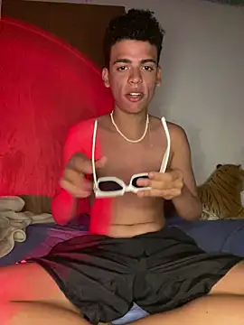 Leo bunny hot online show from January 7, 2025, 11:56 pm