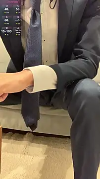 kimkim123123 online show from November 26, 2025, 1:01 pm