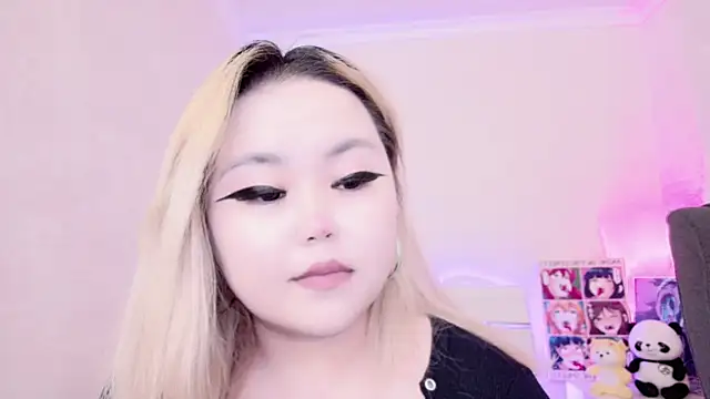 amelia sunlight online show from February 6, 2025, 11:37 pm