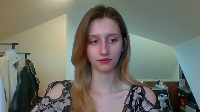 LUNA delight online show from January 24, 2025, 2:41 pm