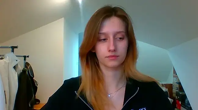 LUNA delight online show from February 5, 2025, 2:37 pm