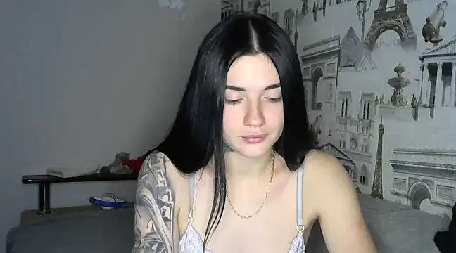 Liana diva online show from December 10, 2024, 2:05 am