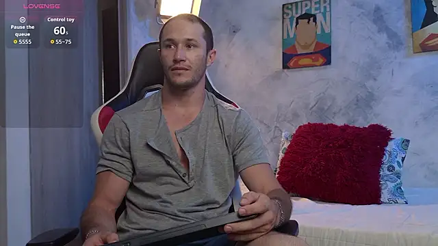 AxelFairchaild online show from March 24, 2026, 12:10 pm