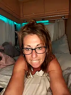 misslynexxx online show from April 9, 2026, 7:08 pm