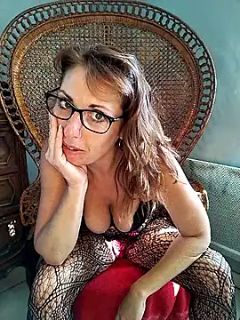 Snapshot of misslynexxx chatting on May 7, 2026, 8:09 am misslynexxx online show from May 7, 2026, 8:09 am