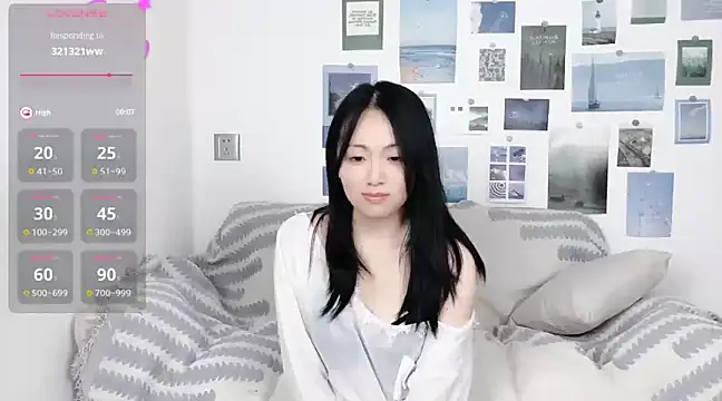 LiLiYbaby online show from December 3, 2024, 7:00 pm