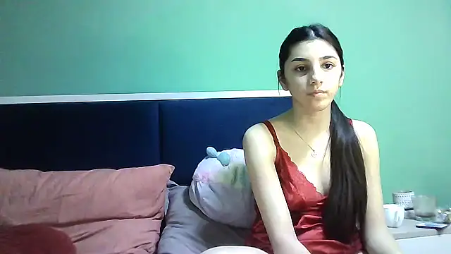 Ahotkittyxxx online show from December 29, 2024, 12:12 pm