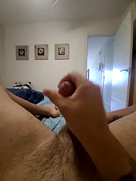 omarito100 online show from October 5, 2025, 1:09 pm