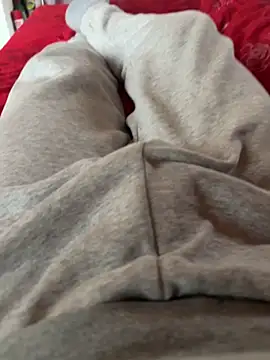 daubine46 online show from March 15, 2026, 4:02 pm