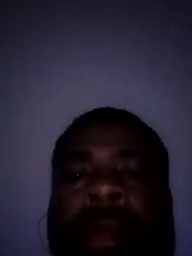 Snapshot of SLOWSTRO chatting on February 4, 2025, 5:21 am SLOWSTRO online show from February 4, 2025, 5:21 am