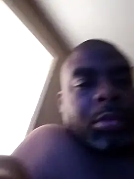 Snapshot of SLOWSTRO chatting on February 18, 2025, 9:20 pm SLOWSTRO online show from February 18, 2025, 9:20 pm