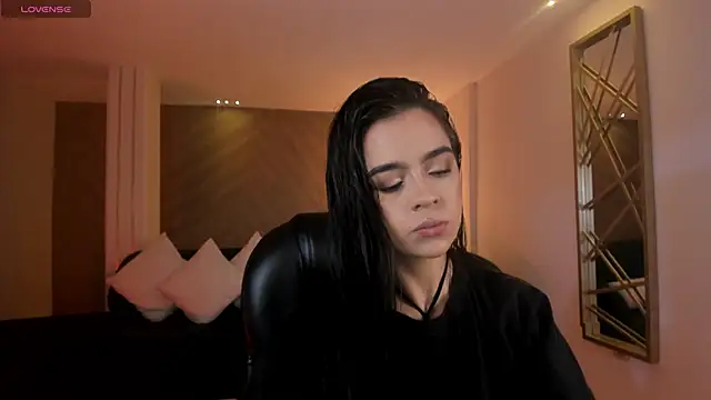 AlanaCraft online show from January 24, 2025, 3:54 am