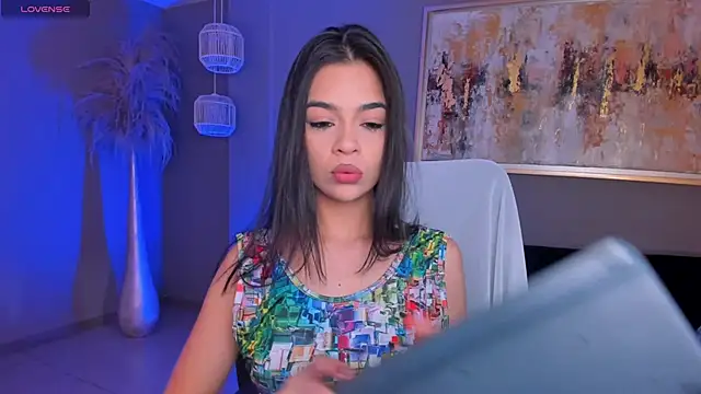 AlanaCraft online show from November 26, 2025, 12:17 pm