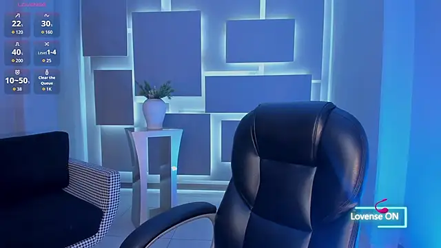 MaddisonLowe online show from March 9, 2026, 8:57 pm