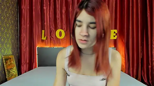  Polly Love  online show from February 21, 2025, 7:23 am