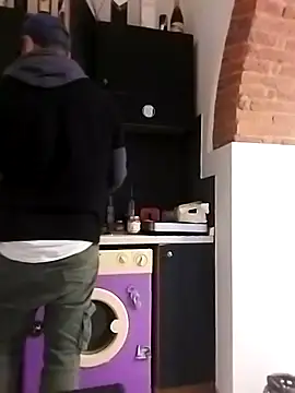 Snapshot of affascino chatting on February 11, 2026, 11:26 am affascino online show from February 11, 2026, 11:26 am