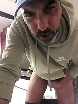 Snapshot of affascino chatting on February 18, 2026, 1:01 am affascino online show from February 18, 2026, 1:01 am