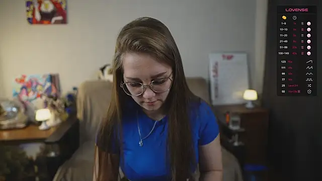 Miatiny online show from October 6, 2025, 1:58 am