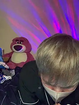 KEI 96 online show from February 22, 2025, 5:02 pm