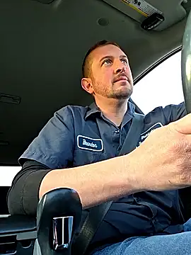 MrMechanic38 online show from February 25, 2026, 1:43 pm