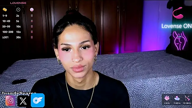 Abby bella09 online show from October 12, 2025, 7:51 am