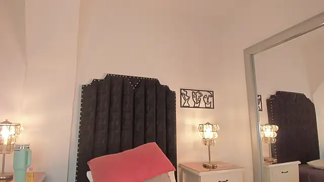 Snapshot of SamanthaBrown69 chatting on October 1, 2025, 3:45 am SamanthaBrown69 online show from October 1, 2025, 3:45 am