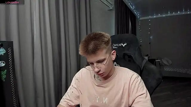 Oscar  xxl online show from January 10, 2026, 10:06 am