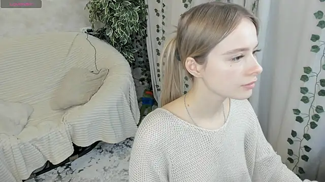 mell milles online show from December 22, 2024, 9:42 pm