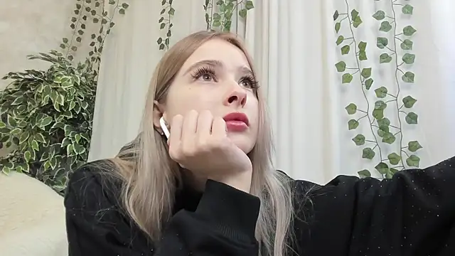 mell milles online show from March 19, 2025, 6:24 am