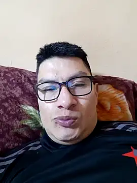 Snapshot of gioarcangel chatting on January 28, 2025, 3:15 am gioarcangel online show from January 28, 2025, 3:15 am