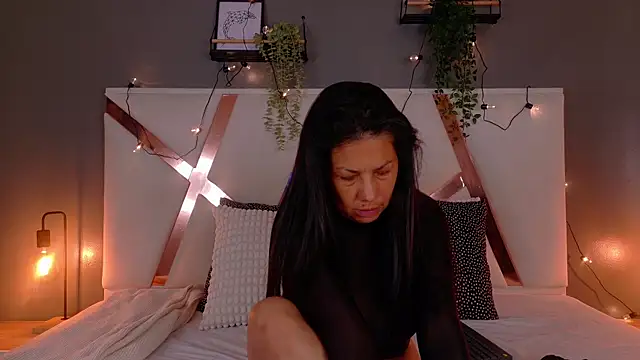 Snapshot of JaylaScott__ chatting on September 18, 2025, 11:45 am JaylaScott online show from September 18, 2025, 11:45 am