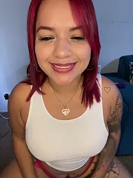 EmmaHot online show from January 6, 2025, 10:37 pm