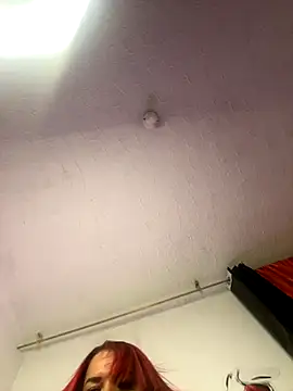 EmmaHot online show from October 1, 2025, 11:55 pm