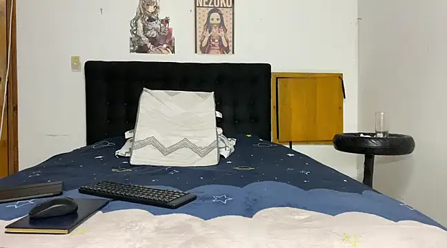 Deim  online show from December 6, 2024, 5:53 am