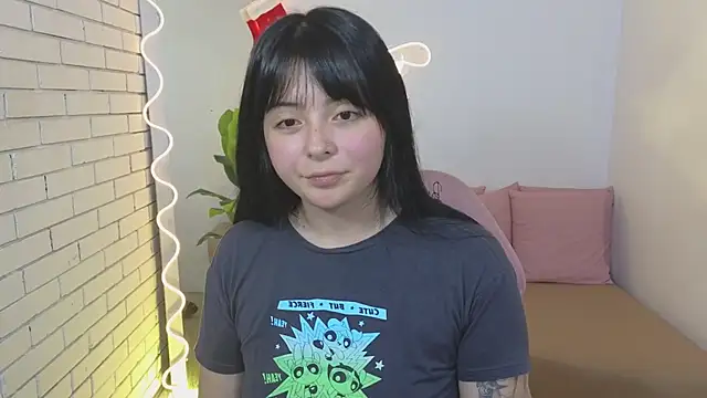 hina tay online show from December 29, 2024, 4:38 am