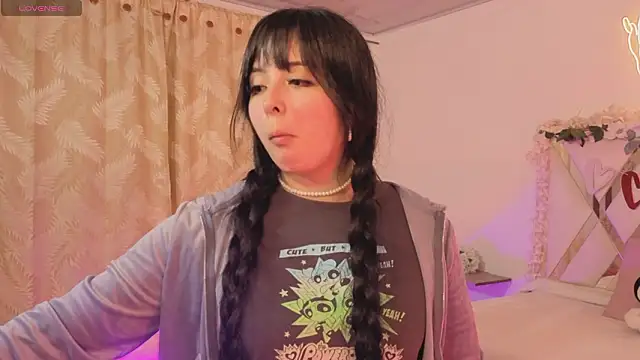 hina tay online show from February 11, 2026, 3:11 am