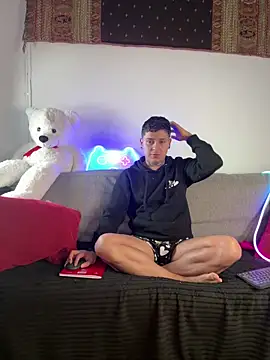 Snapshot of crazyrabbits chatting on February 16, 2025, 11:05 pm crazyrabbits online show from February 16, 2025, 11:05 pm