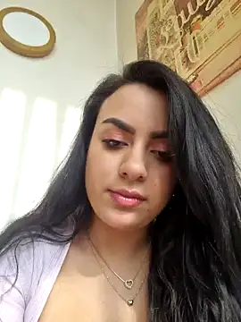 ElyzaIbarra online show from February 11, 2025, 9:31 am