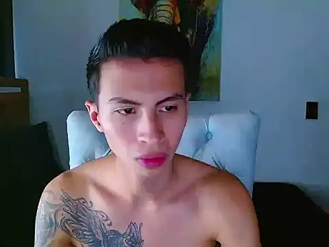 Snapshot of Velk_hot chatting on February 18, 2026, 12:23 pm Velk hot online show from February 18, 2026, 12:23 pm