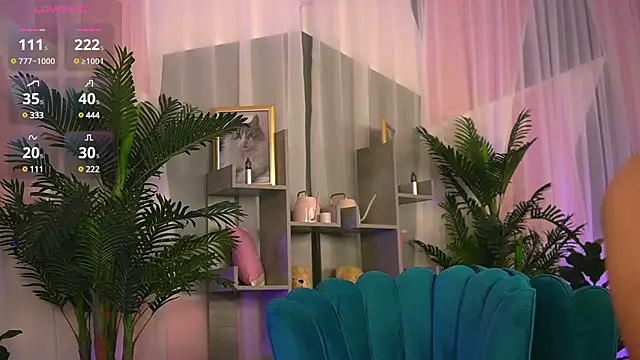 VivianneSteinX online show from March 22, 2025, 4:14 am