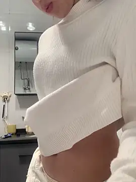 Snapshot of Aimeil chatting on February 23, 2025, 4:46 pm Aimeil online show from February 23, 2025, 4:46 pm