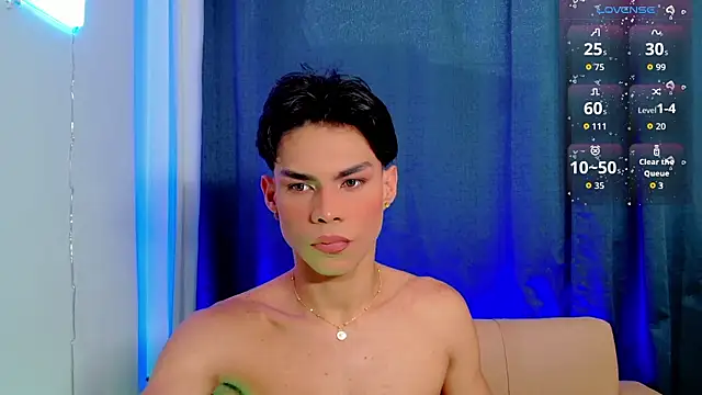 femboykeene online show from February 13, 2026, 10:28 pm