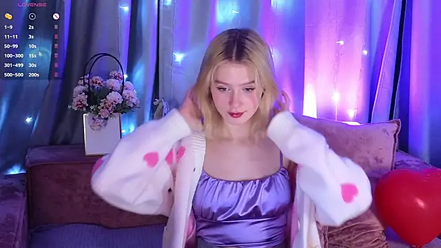 jenny bunny  online show from February 16, 2025, 7:37 am