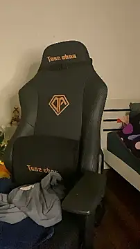 Snapshot of ammivami chatting on December 8, 2024, 3:35 pm ammivami online show from December 8, 2024, 3:35 pm