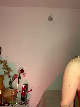 Liloo8923 online show from February 11, 2026, 2:05 am