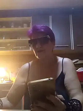 Ely Elenita online show from March 31, 2026, 6:52 pm