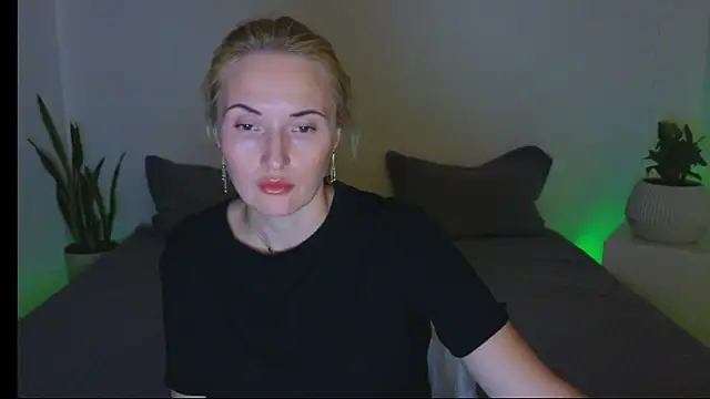 AlisssaRose online show from March 20, 2025, 8:19 pm