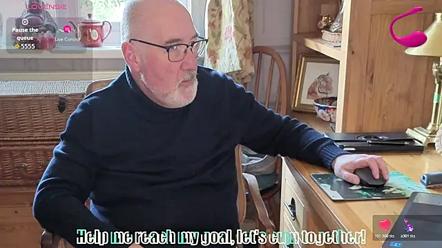 Adamdaddybear online show from February 25, 2026, 2:16 pm