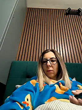 SukyGirl online show from January 17, 2025, 12:31 pm