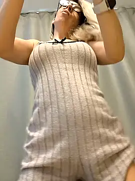 SukyGirl online show from February 2, 2025, 8:24 am